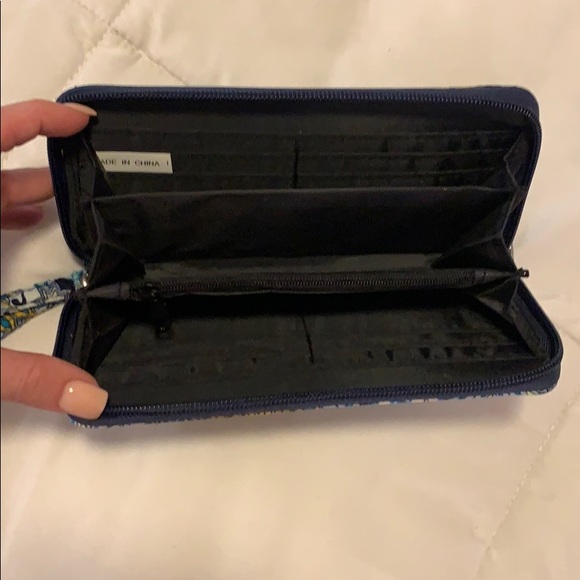 Wallet - Picture 3 of 3